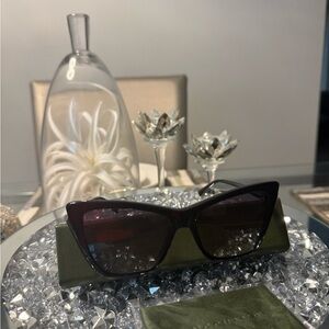 Longchamp Paris Cat Eye Sunglasses Black Designer Eyewear New With Cloth